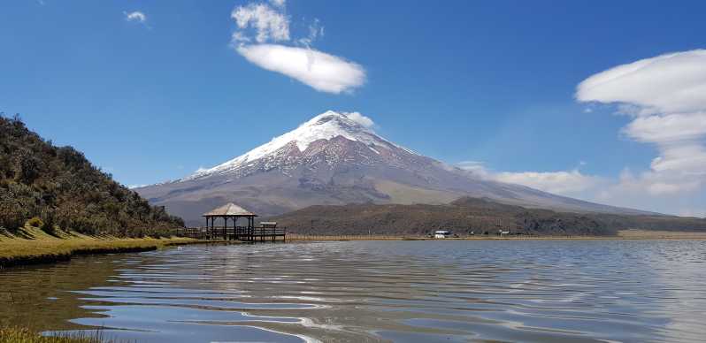 VOLCAN INTISANA 